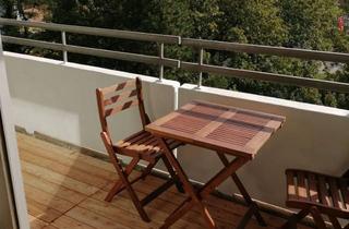 Wohnung mieten in Ketschendorfer Straße 76, 96450 Coburg, 1-Zimmer-Wohnung mit Balkon & EBK über den Dächern von Coburg. Neue Fenster und elektr. Rolläden.