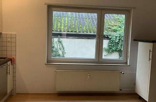 Wohnung mieten in 56075 Karthause, Modernes helles Apartment mit EBK & Balkon
