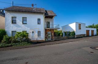Einfamilienhaus kaufen in 65606 Villmar, Einfamilienhaus mit Nebengebäude und großem Grundstück in Villmar-Falkenbach