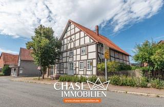 Einfamilienhaus kaufen in 31860 Emmerthal, Historisches Einfamilienhaus mit viel Potenzial - Ausbauen & Wohnen in Börry, Emmerthal!