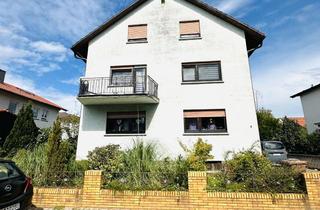 Haus kaufen in 68623 Lampertheim, Teilrenoviertes Dreifamilienhaus in ruhiger Lage von Hüttenfeld