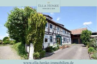 Haus kaufen in 38159 Vechelde, Vielseitiger Fachwerk-Resthof mit 3 Wohneinheiten, großzügigem Grundstück + Scheune.