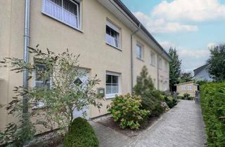Reihenhaus kaufen in 10365 Lichtenberg, Perfekt für Familien: Wohnglück auf 3 Etagen - Reihenhaus mit Garten & Dachbalkon in Berlin Lichtenb