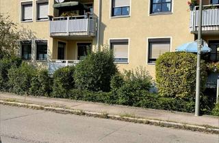 Wohnung kaufen in Lohfeldstraße 1b, 86391 Stadtbergen, Gepfelgte 2 ZKB in WEG mit Balkon (Loggia) und EBK in Leitershofen