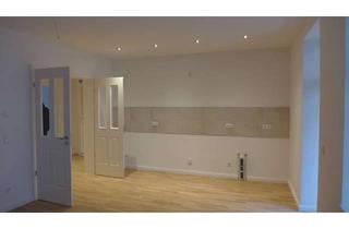 Wohnung mieten in Mariannenstraße 114, 04315 Volkmarsdorf, *Zweitbezug* TOP 3-Raum-Wohnung mit Balkon, Terrasse, Gartenanteil, Parkett, Fußbodenheizung, Stuck
