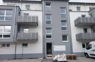Wohnung mieten in Fabrikstraße 27, 76703 Kraichtal, Zuhause mit 2 Zimmern und Terrasse in Kraichtal