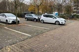 Garagen mieten in Goldhähnchenweg 25, 12359 Buckow, Stellplatz im Freien