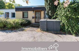Haus kaufen in Danziger Str. 37, 85748 Garching, Attraktiver Atrium-Bungalow mit Garten in Garching!