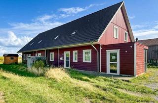 Mehrfamilienhaus kaufen in 25813 Simonsberg, Beste Aussichten für Ihr Investment: Mehrfamilienhaus mit 4 Mietwohnungen in Top-Lage nahe Husum.
