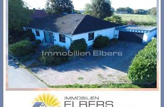Haus kaufen in 41372 Niederkrüchten, Ein Zuhause mit Weitblick, großzügiger Walmdach-Winkelbungalow direkt am Feld mit traumhaftem Garten