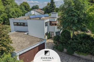 Einfamilienhaus kaufen in 89250 Senden, Zeitlose Architektur: Einfamilienhaus mit potentieller Einliegerwohnung auf Traumgrundstück.