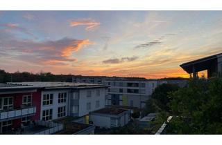 Wohnung kaufen in 79111 Freiburg, Sonniges Wohnen auf zwei Ebenen - Maisonettewohnung mit Aufzug im Rieselfeld