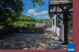 Einfamilienhaus kaufen in 61250 Usingen, TOP-Aussichtslage: Gr. EFH mit ELW-Option, Doppelgarage & riesiger Terrasse. Käuferprovisionsfrei.
