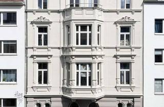 Wohnung kaufen in 50672 Altstadt-Nord, Köln Belgisches Viertel: Sanierte Altbauwohnung im EG mit Terrasse