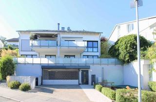 Wohnung kaufen in 71229 Leonberg, Zukunftsweisend & Traumhaftes Panorama: Neuwertige 4-Zi.-Whg im KfW-70-Effizienzhaus! Barrierefrei.
