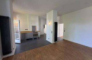Loft kaufen in 70372 Bad Cannstatt, Stilvolle Altbau-Loft-Wohnung in begehrter Lage von Bad Cannstatt