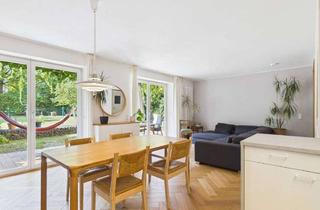Wohnung kaufen in 10318 Karlshorst, Wohnen mit Hausgefühl: Stilvolle Maisonette mit Südbalkon und eigenem Garten