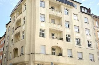 Wohnung kaufen in Asamstraße 17, 81541 Au-Haidhausen, Luxuriöse Altbauwohnung mit 2 Balkonen in Bestlage. Erstbezug nach hochwertiger Kernsanierung