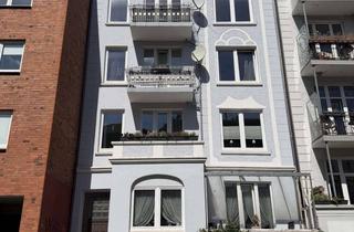 Wohnung kaufen in 23554 St. Lorenz Nord, Altbau mit viel Potenzial