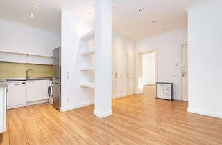 Wohnung kaufen in Volkspark Humboldthain, 13347 Wedding, bezugsfreie 3-Zi.-Altbauwohnung Nahe Volkspark Humboldthain