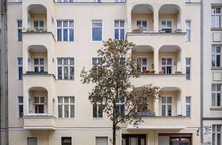 Wohnung kaufen in 10245 Friedrichshain, Top-Investment in der Nähe von Boxhagener Platz: 2-Zi.-Altbauwohnung im EG!