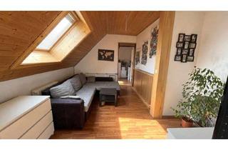 Wohnung kaufen in Bläsiweg 10, 79872 Bernau, Modernisierte 3,5-Zimmer-Dachgeschosswohnung mit toller Balkonsicht & Garage in Bernau!