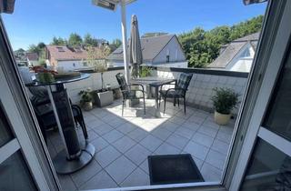 Wohnung kaufen in 65779 Kelkheim, Großzügige 2-Zimmer Dachgeschosswohnung (79 m²) in der Kelkheimer Innenstadt zu verkaufen…