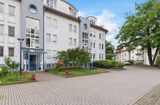 Wohnung mieten in Prof.-Joliot-Curie-Straße 27, 01796 Pirna, Stilvolle 3-Zimmer-Wohnung mit Balkon & Einbauküche sucht Nachmieter