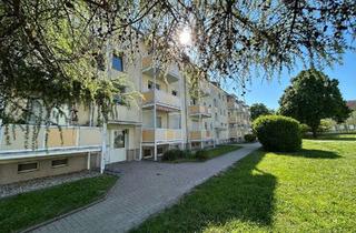 Wohnung mieten in Friedrich-Ludwig-Jahn-Straße 19, 39240 Calbe, Ruhig gelegene 3-Raum Wohnung mit Balkon