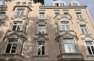 Wohnung mieten in 86152 Innenstadt, Luxuriöses Wohnen auf 158m²: Erstbezug nach Kernsanierung | Altbau mit Balkon | Energieeffizienz