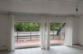 Wohnung mieten in Platanenweg, 41379 Brüggen, Charmante 3-Zimmer Wohnung mit großem Balkon in ruhiger und zentraler Lage von Brüggen