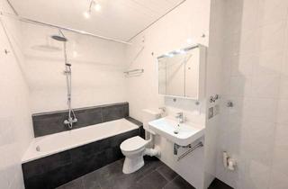 Wohnung mieten in Woogstraße 36, 67141 Neuhofen, Sofort einziehen: Renovierte 2,5-Zimmerwohnung mit traumhaftem Weitblick ins Grüne