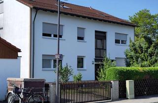 Wohnung mieten in 82178 Puchheim, Helle, geräumige 3,5-Zimmer-Wohnung mit Balkon und großem Keller in Puchheim
