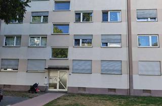 Wohnung mieten in Kolberger Straße 12f, 76139 Waldstadt, Gut geschnittene 3-Zimmer-Wohnung mit Balkon in ruhiger Lage in der Waldstadt