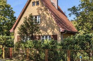 Einfamilienhaus kaufen in 15827 Blankenfelde, Einfamilienhaus mit Sanierungpotenzial in Blankenfelde-Mahlow