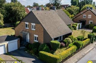 Einfamilienhaus kaufen in 40724 Hilden, Freistehendes Einfamilienhaus mit vielseitigem Raumangebot, großem Grundstück, Kamin und Garage.