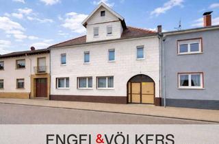 Haus kaufen in 68642 Bürstadt, Zentrale Lage, großes Potenzial – Stadthaus mit vielseitigen Nutzungsmöglichkeiten in Bürstadt