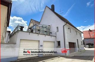 Haus kaufen in 88605 Meßkirch, Modernisiertes Stadthaus mit Wintergarten, Terrasse, Garten und 3 Garagen