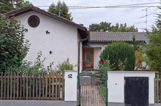 Haus kaufen in Moos 12, 85661 Forstinning, Großzügiger Bungalow mit Einliegerwohnung (renovierungsbedürftig)