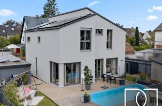 Einfamilienhaus kaufen in 90469 Nürnberg, Baujahr 2024! Energieeffizientes Einfamilienhaus mit Wellnessgarten, Pool, Sauna und Jacuzzi