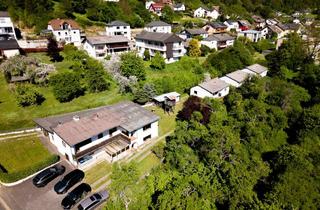Haus kaufen in 54669 Bollendorf, Großes Zuhause mit drei zusätzlichen Bungalows – wohnen, vermieten und Möglichkeiten schaffen