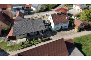 Haus kaufen in 91625 Schnelldorf, Ein-/Zweifamilienhaus mit Nebengebäude und Doppelgarage in ruhiger Wohnlage