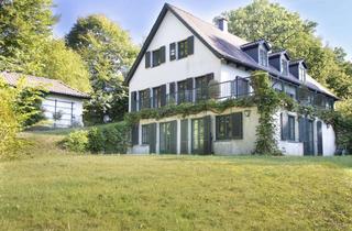 Haus kaufen in 23795 Mözen, Herrschaftliches Refugium in erster Seeline – Exklusives Anwesen mit privatem Ufer am Mözener See