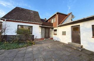 Doppelhaushälfte kaufen in 21031 Lohbrügge, Doppelhaushälfte mit großem Grundstück und zusätzlichem Entwicklungspotenzial