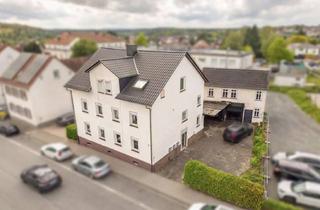 Haus kaufen in 35423 Lich, EIN HAUS, DREI WOHNUNGEN, VIELE PERSPEKTIVEN – ZENTRUMSNAH IN LICH