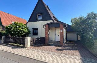 Einfamilienhaus kaufen in Von-Bayer-Straße 23, 06217 Merseburg, Freistehendes Einfamilienhaus mit großem Garten, Wintergarten und Doppelgarage
