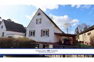 Einfamilienhaus kaufen in 12309 Lichtenrade, Freistehendes Einfamilienhaus mit Entwicklungspotenzial in Lichtenrade