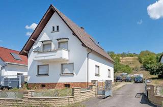 Einfamilienhaus kaufen in 69231 Rauenberg, Charmantes, vermietetes Einfamilienhaus mit Garagen in ruhiger Lage von Rauenberg-Rotenberg