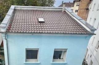 Haus kaufen in 69121 Handschuhsheim, Gelegenheit - Kleines gemütliches Hinterhaus! (WEG geteilt)