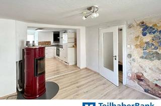 Haus kaufen in 91077 Neunkirchen, Klein aber fein - Gemütliches Häuschen in Ermreuth